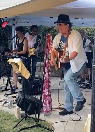 Kate Dran, Donny Dark, Dino Romanelli, Mike Edmondson, The Big Spenders, photo by Joy Pyne